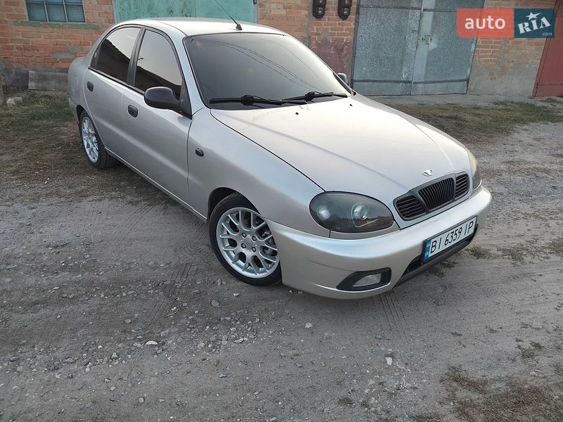 Седан Daewoo Lanos 2003 в Шишаки