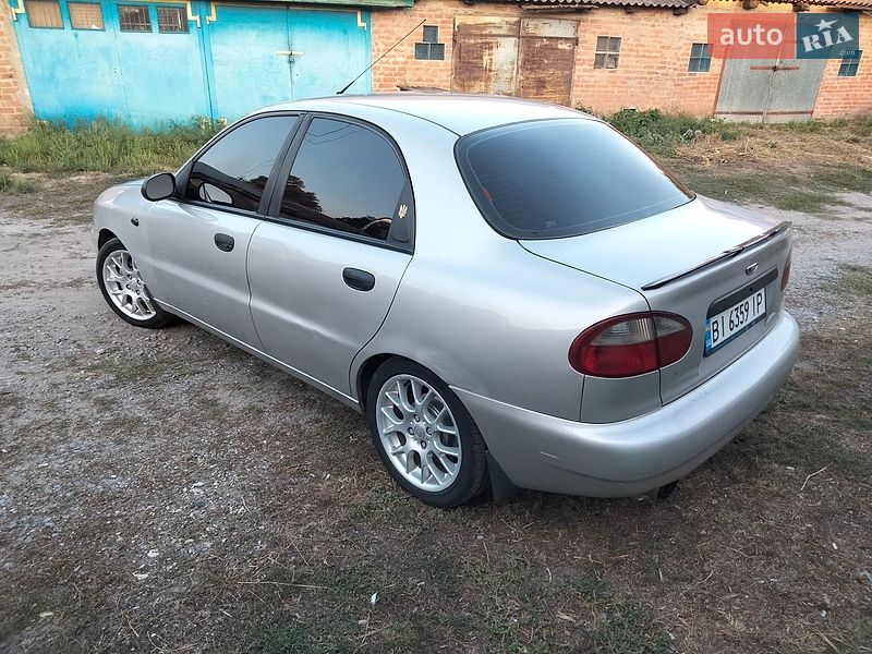 Седан Daewoo Lanos 2003 в Шишаки