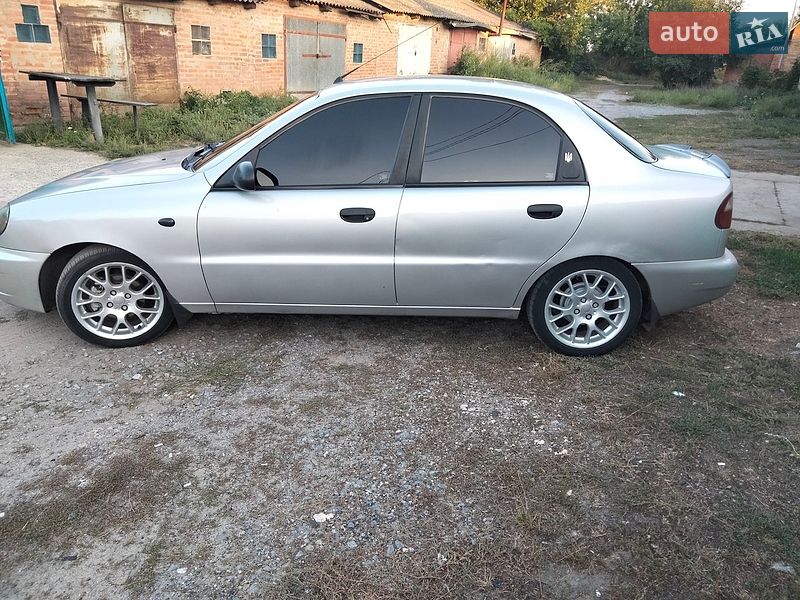 Седан Daewoo Lanos 2003 в Шишаки