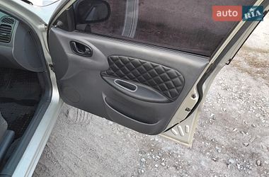 Седан Daewoo Lanos 2003 в Шишаки