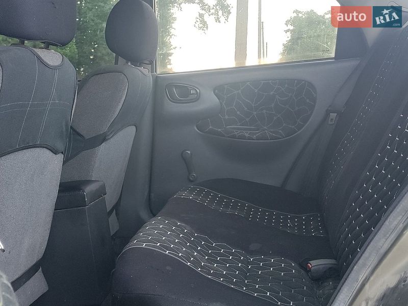 Седан Daewoo Lanos 2006 в Дрогобичі фото 17 Седан Daewoo Lanos 2006 в Дрогобичі