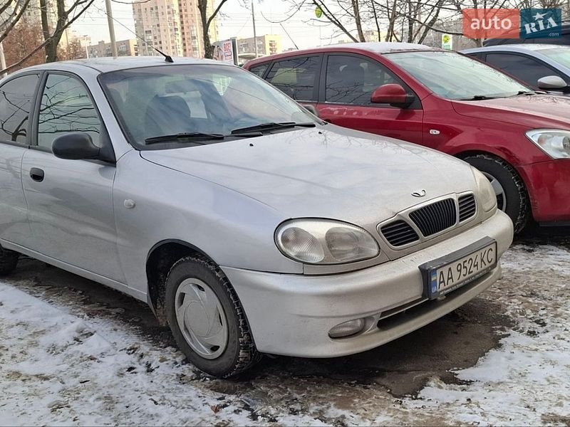 Седан Daewoo Lanos 2006 в Киеве
