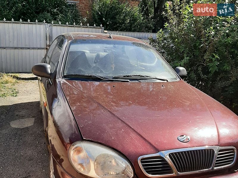 Седан Daewoo Lanos 2011 в Красилові