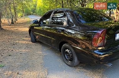 Седан Daewoo Lanos 2015 в Павлограді
