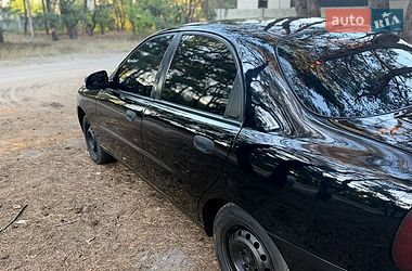 Седан Daewoo Lanos 2015 в Павлограді