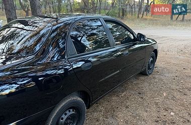 Седан Daewoo Lanos 2015 в Павлограді