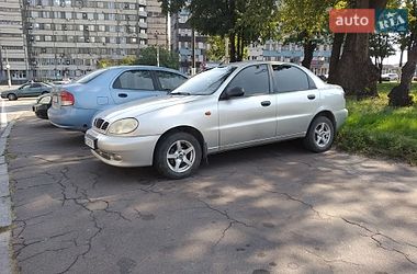 Daewoo Lanos  2002