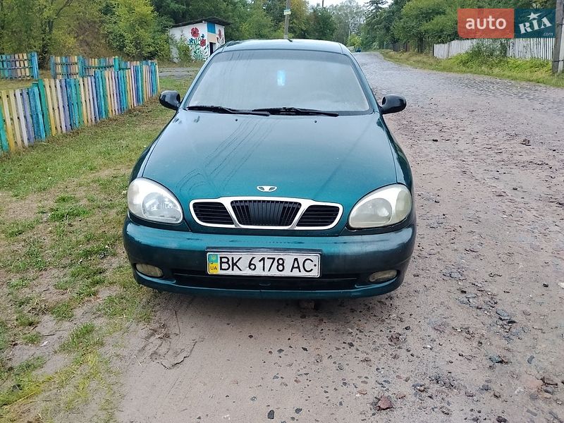 Седан Daewoo Lanos 2002 в Острозі фото 4 Седан Daewoo Lanos 2002 в Острозі