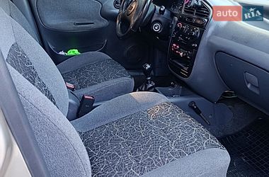 Седан Daewoo Lanos 2004 в Львове