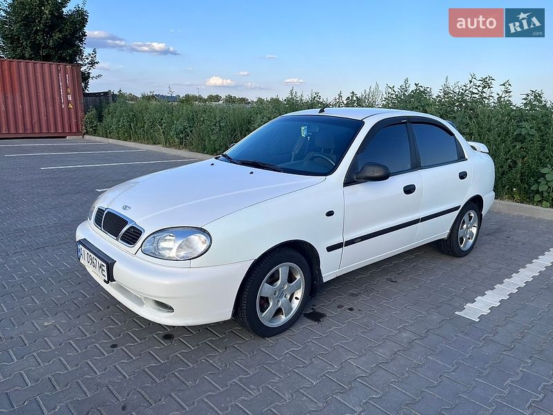 Седан Daewoo Lanos 2004 в Софиевской Борщаговке
