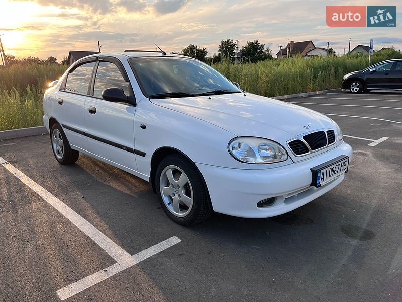 Седан Daewoo Lanos 2004 в Софиевской Борщаговке