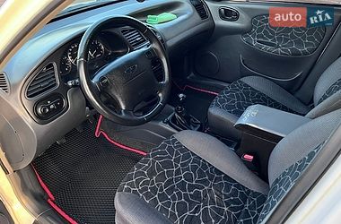 Седан Daewoo Lanos 2004 в Софиевской Борщаговке