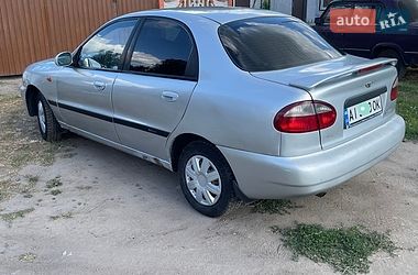 Daewoo Lanos  2001