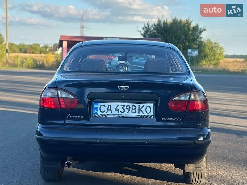 Седан Daewoo Lanos 2003 в Черкасах