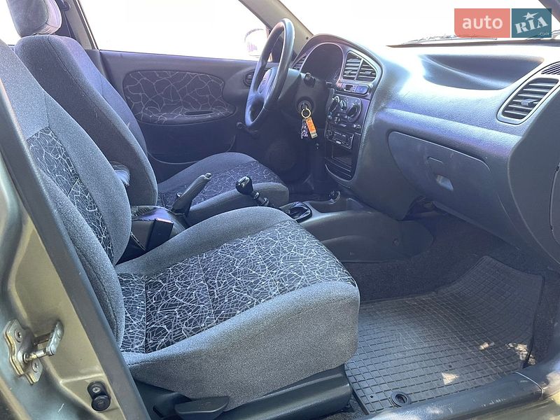 Седан Daewoo Lanos 2003 в Николаеве фото 7 Седан Daewoo Lanos 2003 в Николаеве