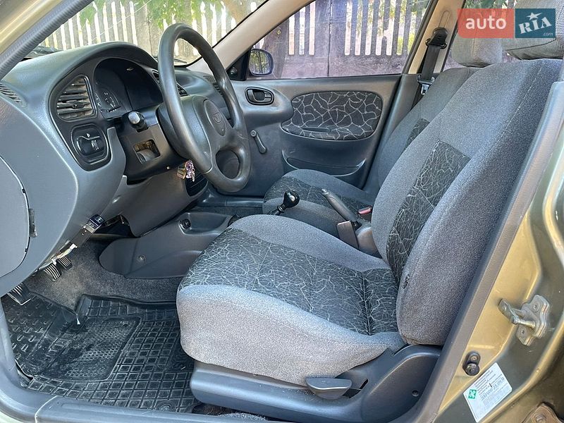 Седан Daewoo Lanos 2003 в Николаеве фото 10 Седан Daewoo Lanos 2003 в Николаеве