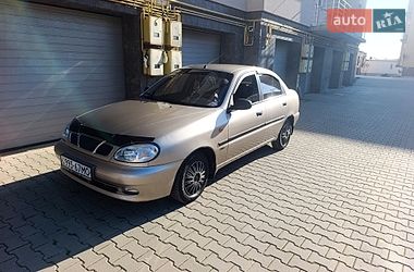 Седан Daewoo Lanos 2004 в Черновцах