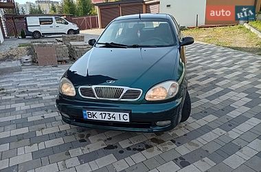 Daewoo Lanos  2004
