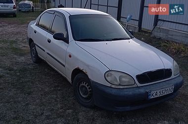 Daewoo Lanos  2001