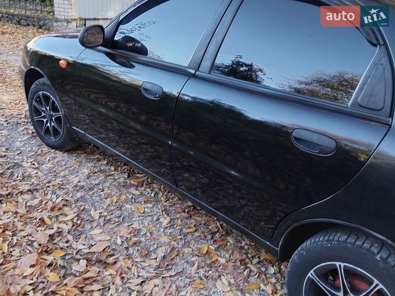 Седан Daewoo Lanos 2008 в Вишнівці