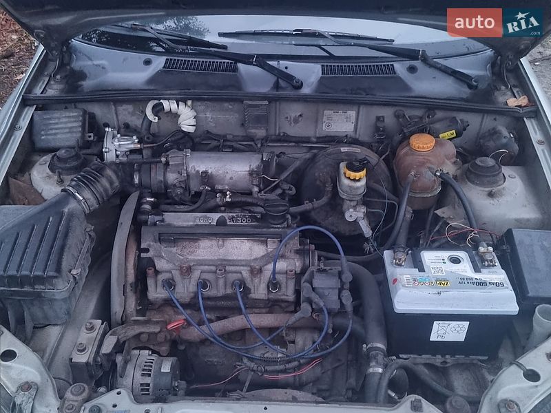 Седан Daewoo Lanos 2003 в Києві
