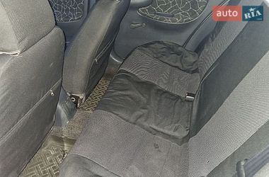 Седан Daewoo Lanos 2003 в Києві