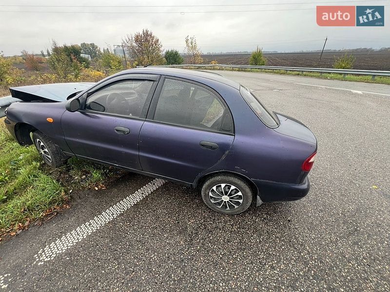 Седан Daewoo Lanos 2006 в Киеве