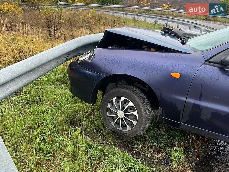 Седан Daewoo Lanos 2006 в Киеве