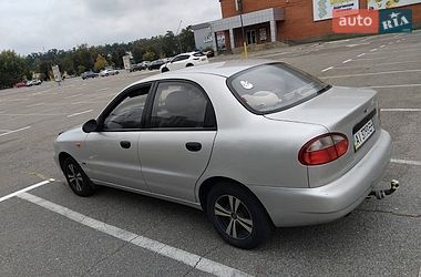 Daewoo Lanos  2002