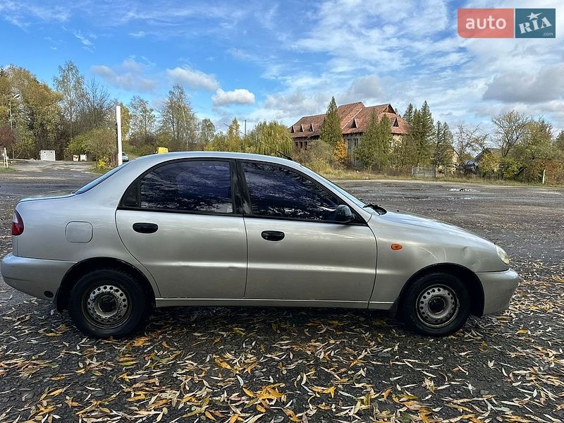 Седан Daewoo Lanos 2006 в Рожнятове