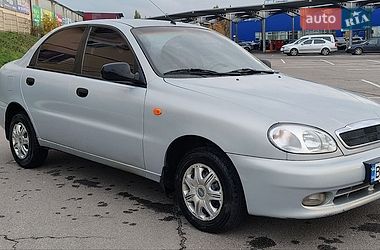 Daewoo Lanos  2011