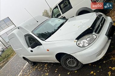Daewoo Lanos  2012