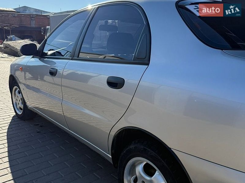 Седан Daewoo Lanos 2007 в Сумах