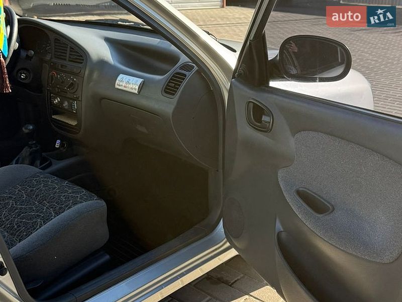 Седан Daewoo Lanos 2007 в Сумах