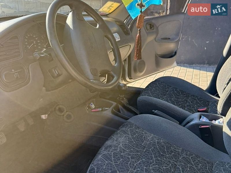 Седан Daewoo Lanos 2007 в Сумах