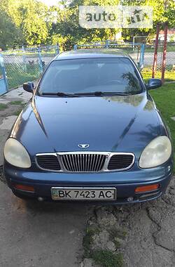 Daewoo Leganza  1998