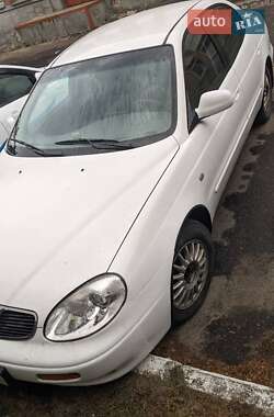 Daewoo Leganza  1998