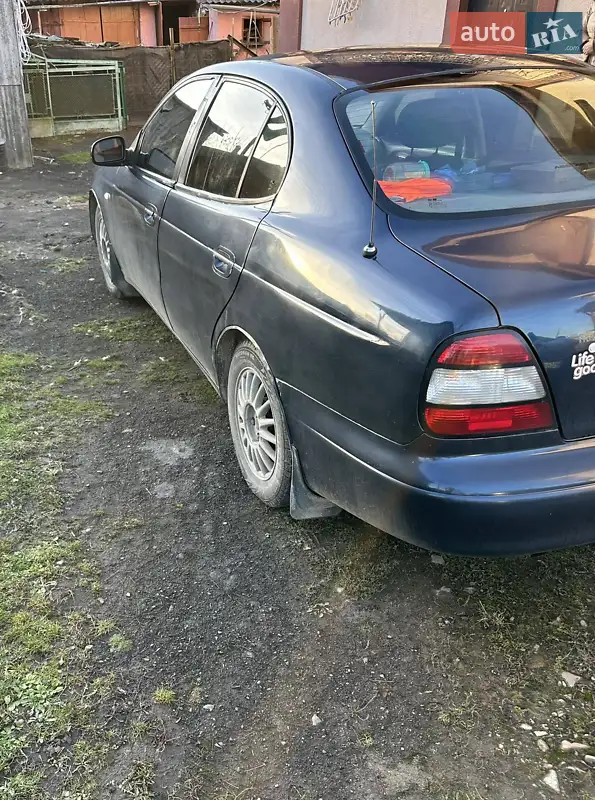 Daewoo Leganza 1998