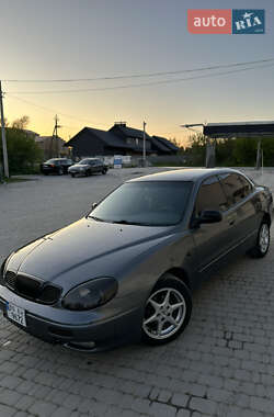 Daewoo Leganza  2001