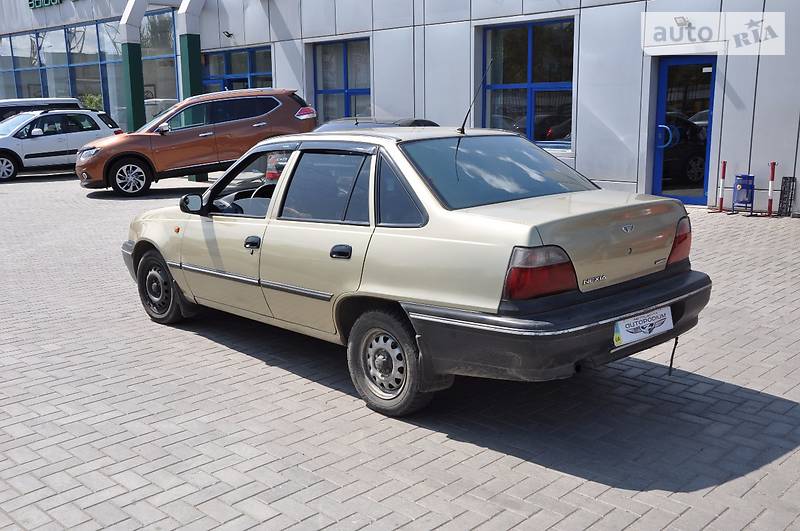 Daewoo Nexia 2007 року
