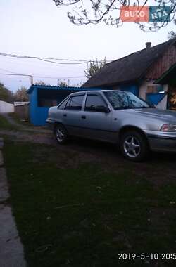Daewoo Nexia  2005