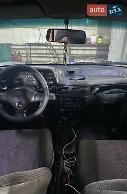 Daewoo Nexia  1995
