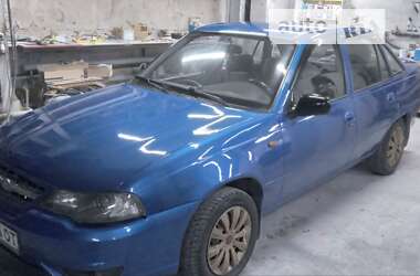 Daewoo Nexia  2011