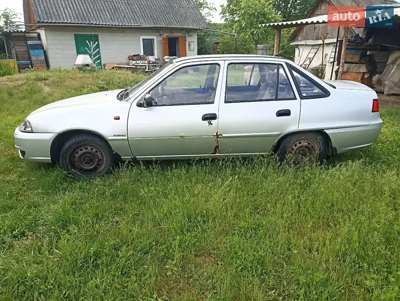Daewoo Nexia 2012