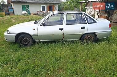 Daewoo Nexia  2012