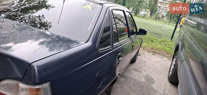 Daewoo Nexia