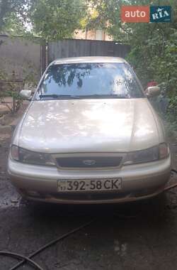 Daewoo Nexia  1995