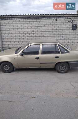 Daewoo Nexia  2007