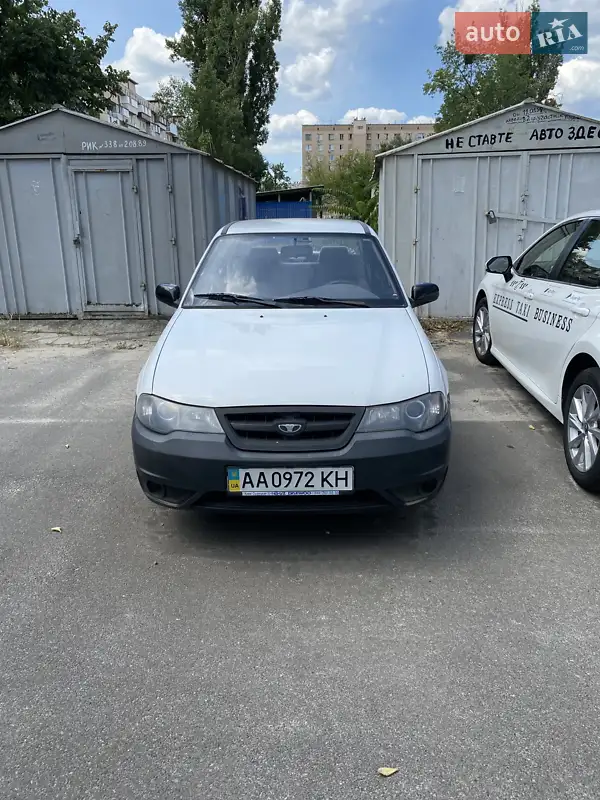 Daewoo Nexia 2010