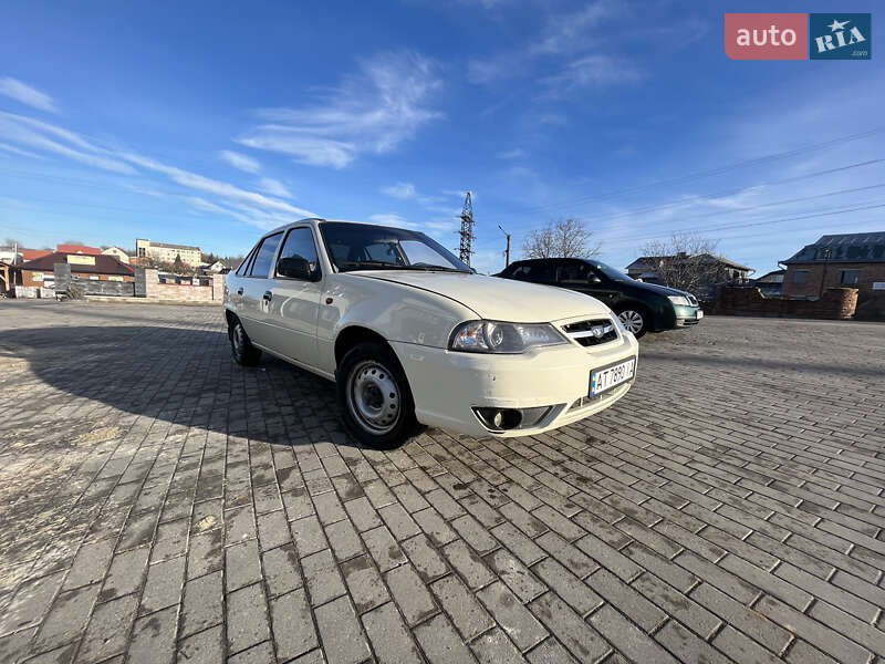 Daewoo Nexia 2009 року в Івано-Франківську